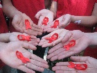 О Международном Дне памяти умерших от СПИДа